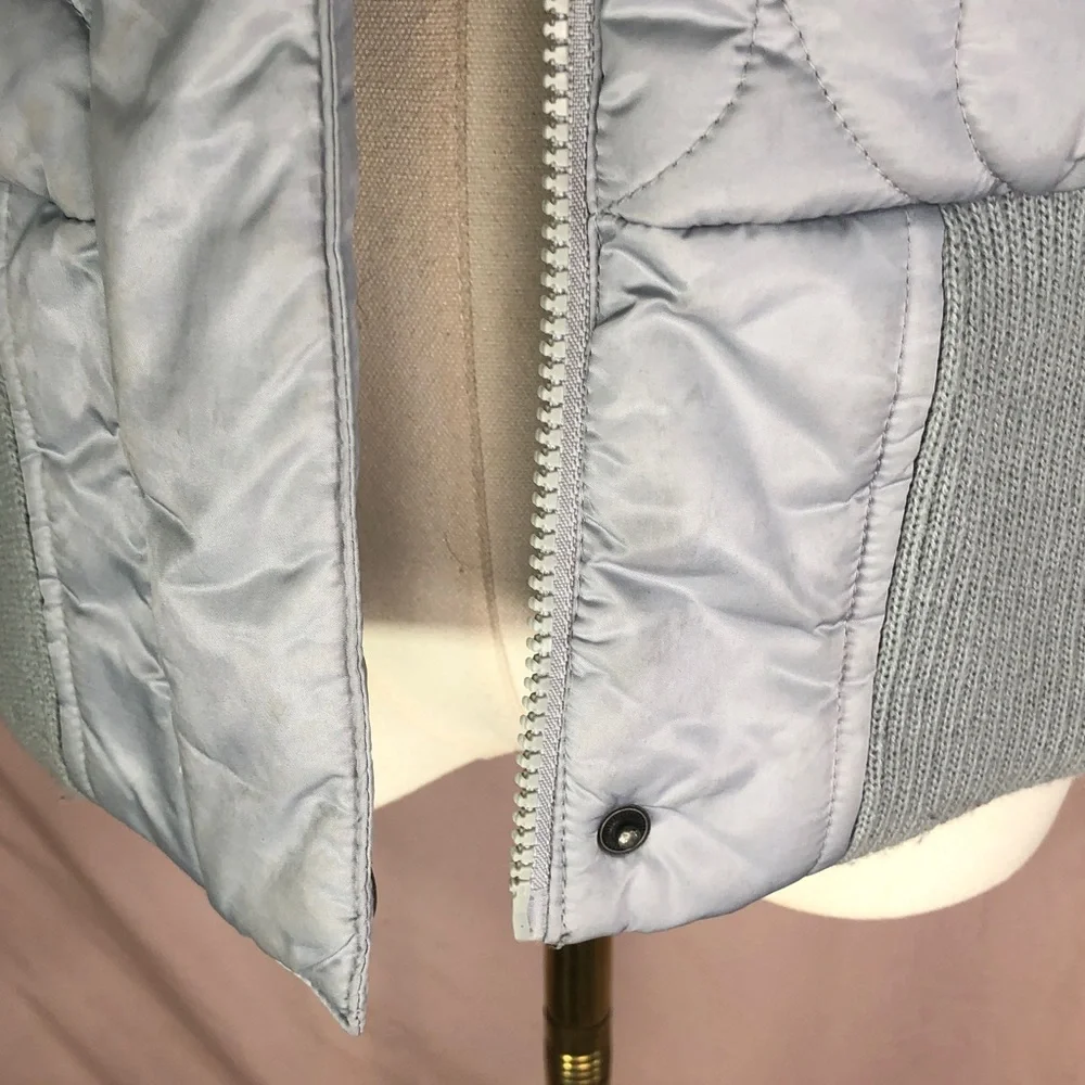 Light Grey Quilted Heart Bomber Jacket Size Medium